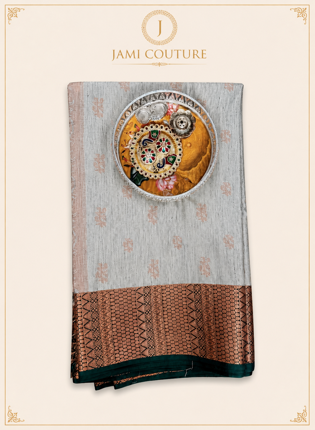 Gorgeous Emerald green & Copper Handloom Silk Saree Comes with a beautifully stitched matching blouse