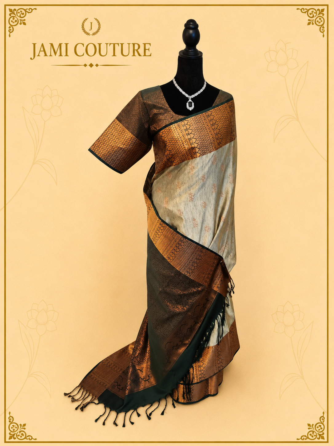 Gorgeous Emerald green & Copper Handloom Silk Saree Comes with a beautifully stitched matching blouse