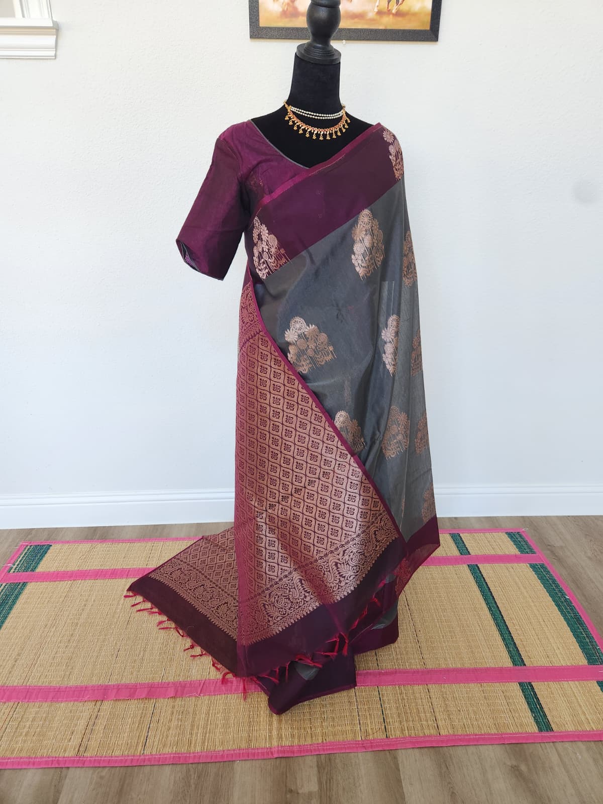 Gray Kanchi Silk Cotton Saree, Gold Zari Brocade