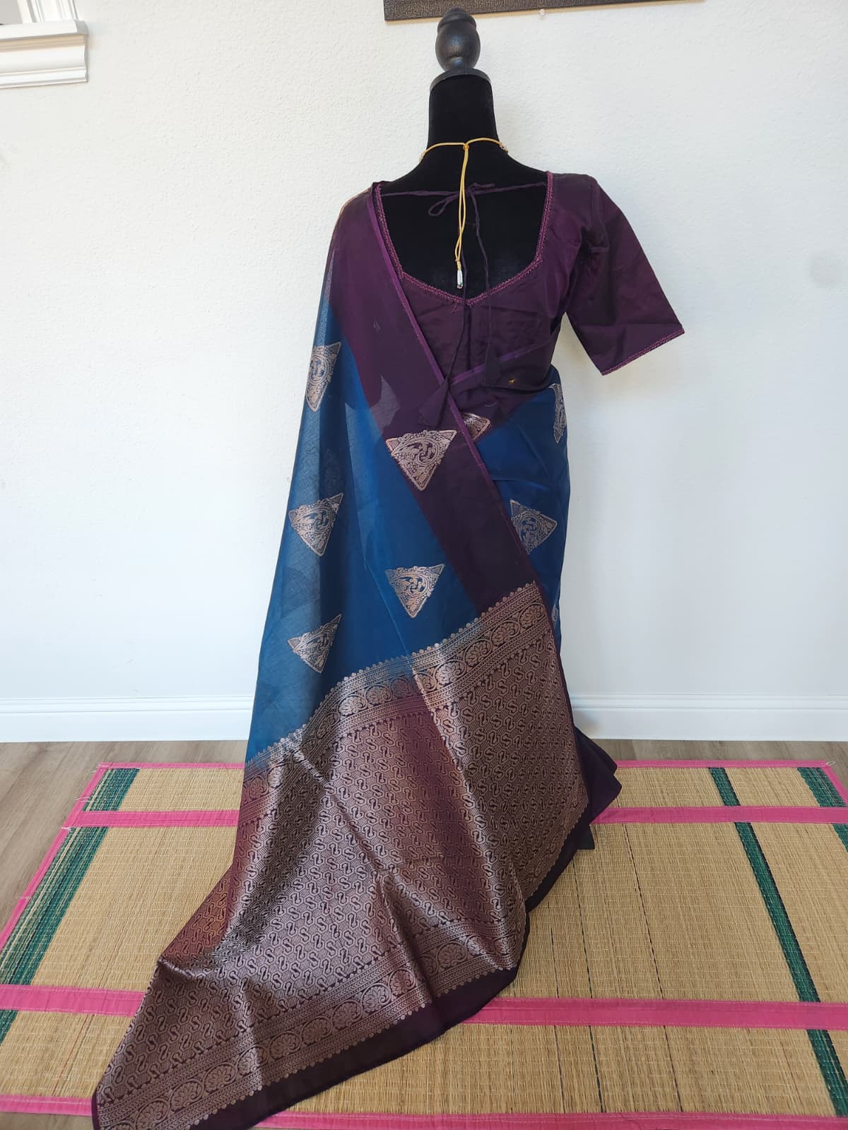 Kanchi Silk Cotton Saree, Gold Zari Brocade
